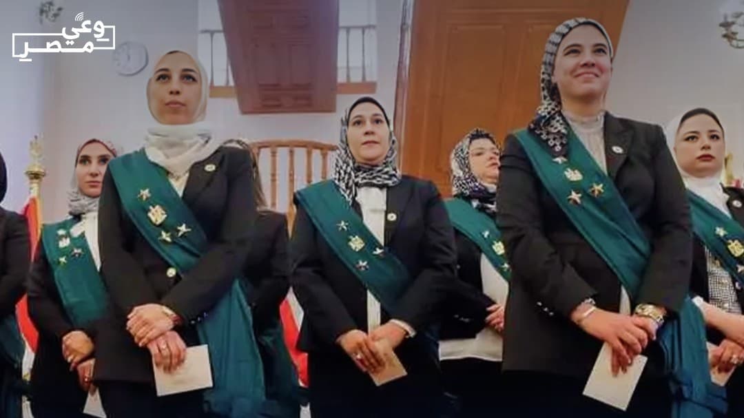 للمرة الأولى.. رئيس الجمهورية يعتمد تعيين أول دفعة مختلطة (ذكور وإناث) خريجي كليات الحقوق والشريعة والقانون كقضاة بدرجة "مندوب مساعد" في مجلس الدولة